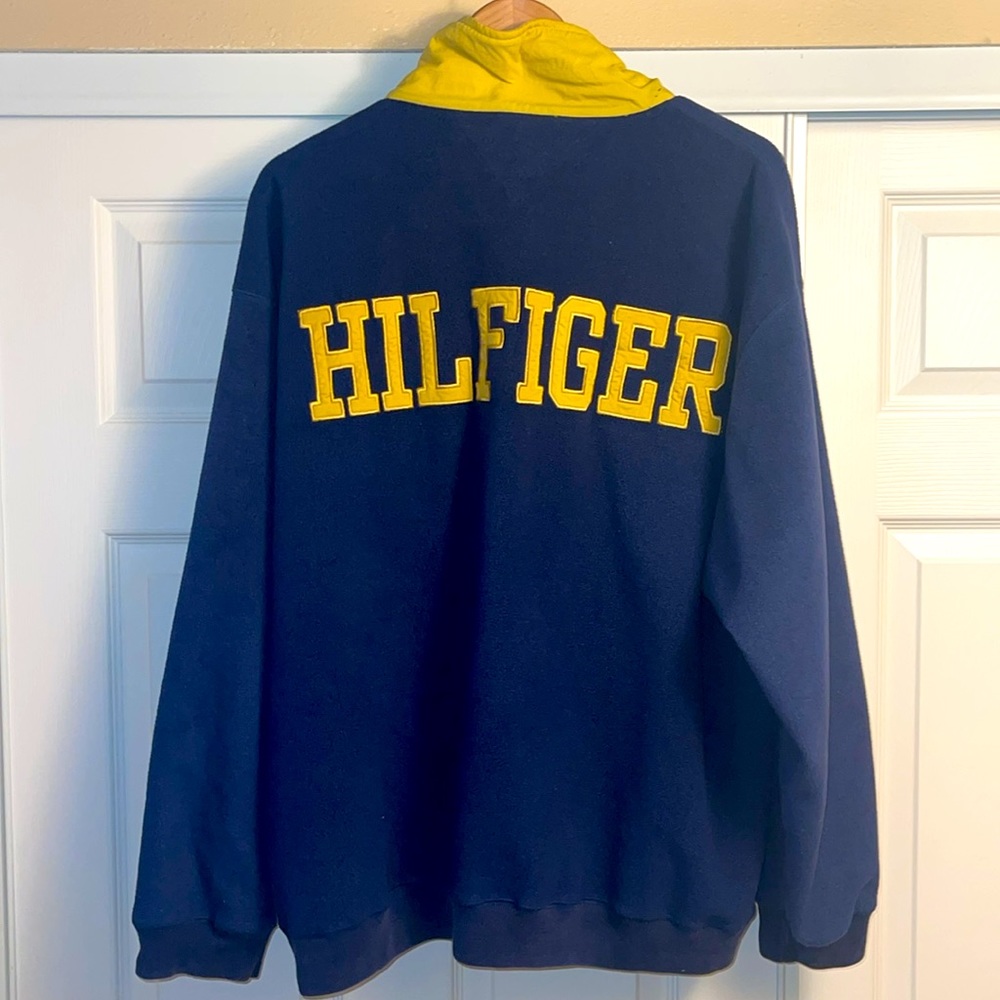 Tommy Hilfiger Athletics - Large- Blue/Yellow - Fleece - Very Soft.  vintage